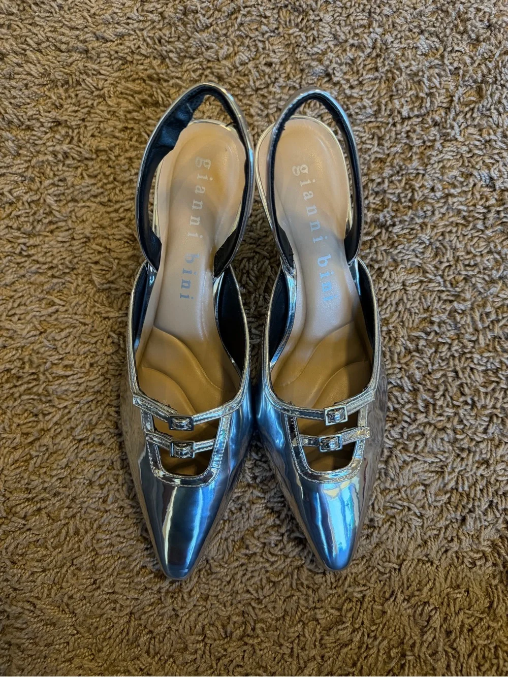 Gianni Bini 👠 pointed